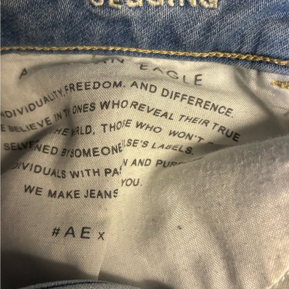 American Eagle Distressed Stretch Denim Blue Jean Jegging Size 06 - Picture 7 of 8